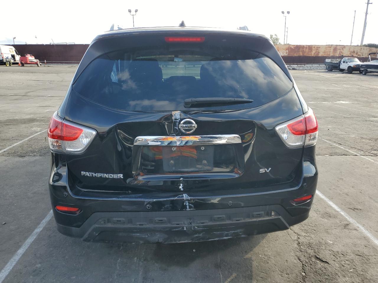 2014 Nissan Pathfinder - Image 6