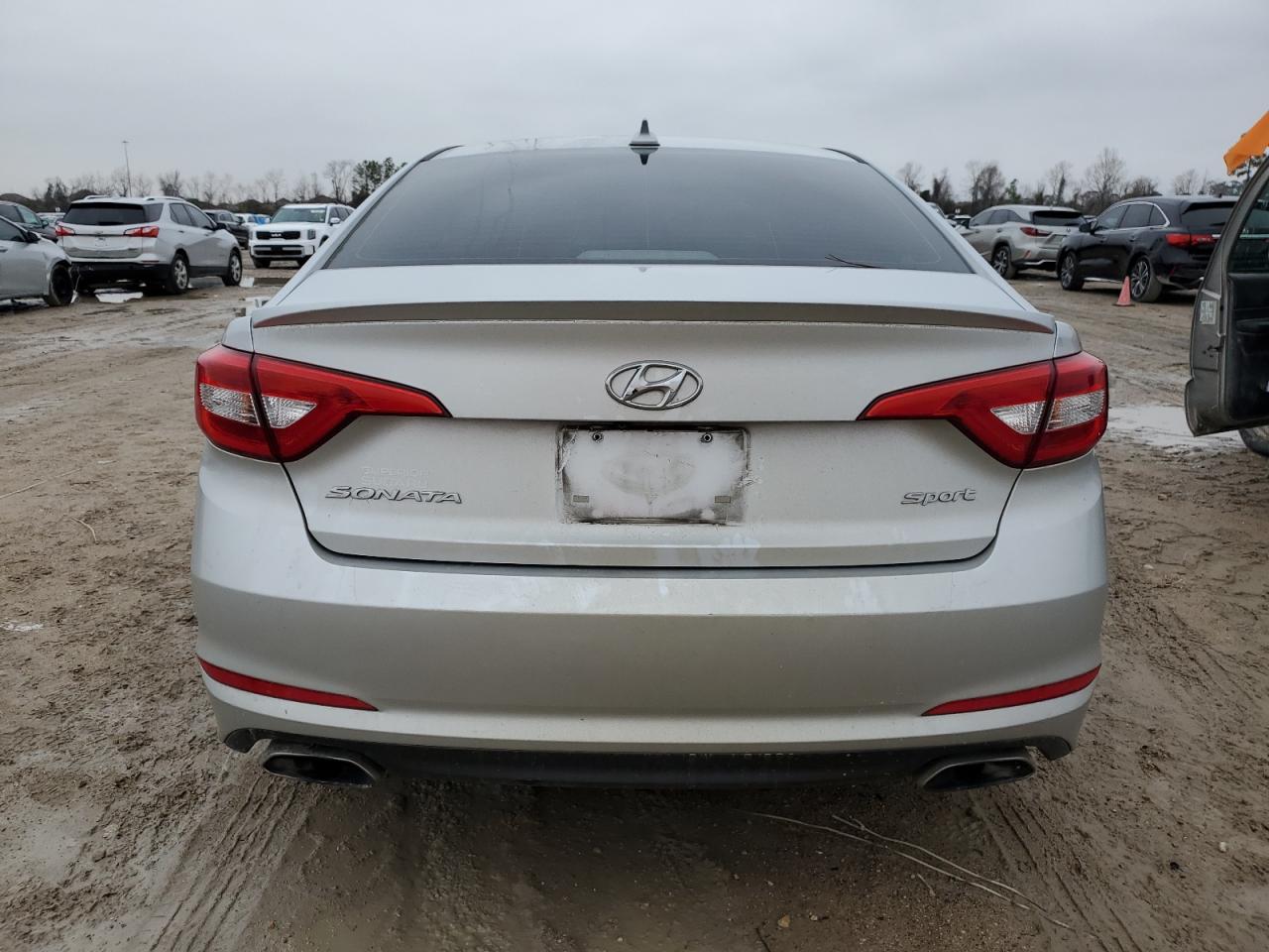 2017 Hyundai Sonata - Image 6