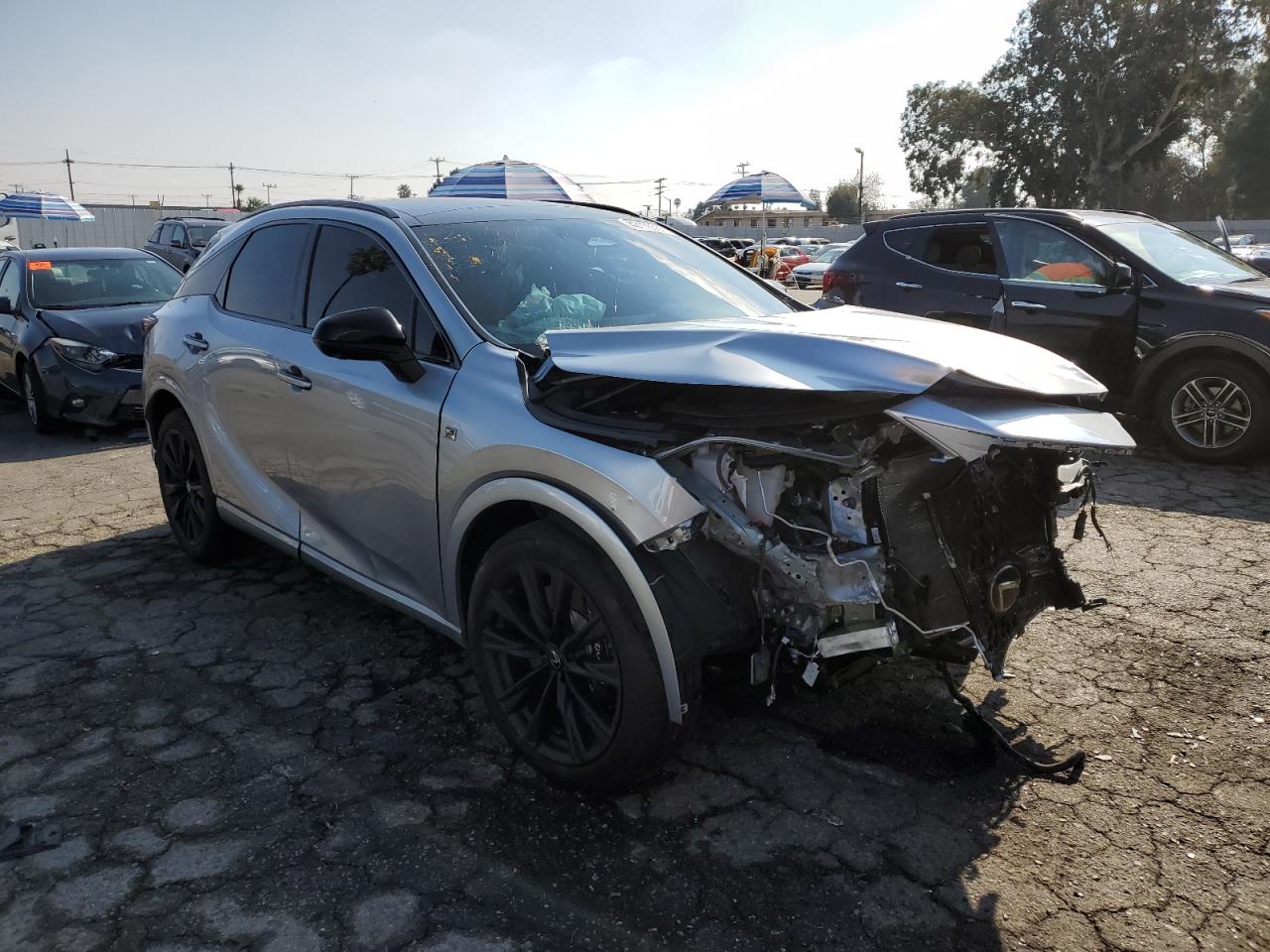 2023 Lexus RX - Image 4