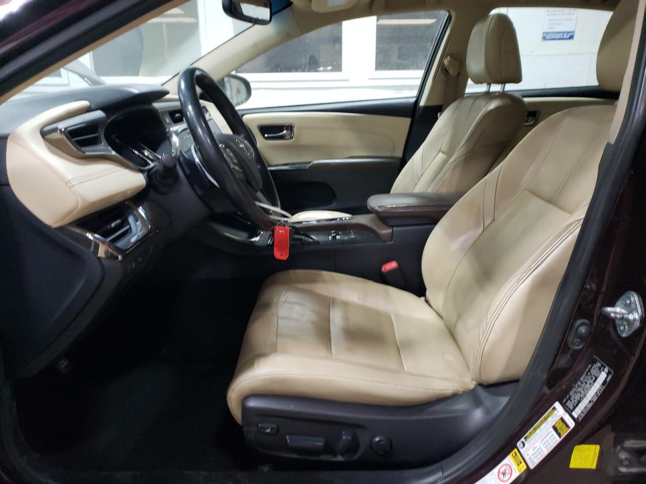 2013 Toyota Avalon - Image 7