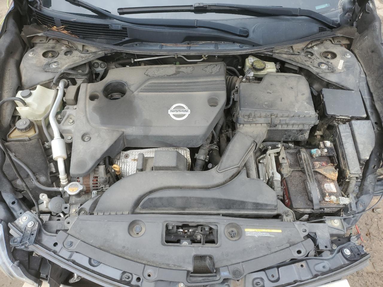 2015 Nissan Altima - Image 11