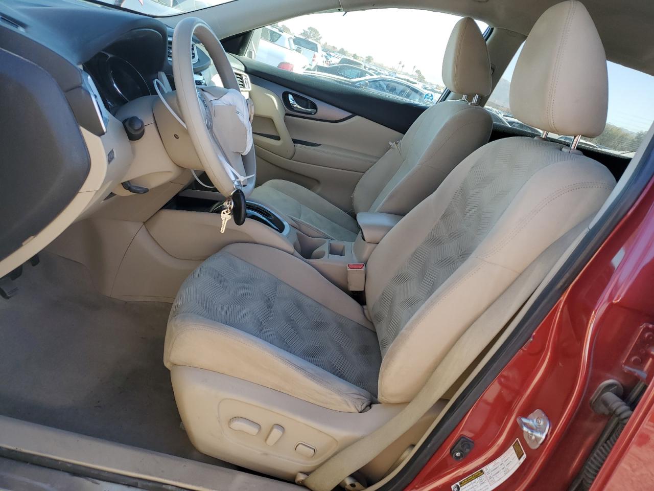 2015 Nissan Rogue - Image 7