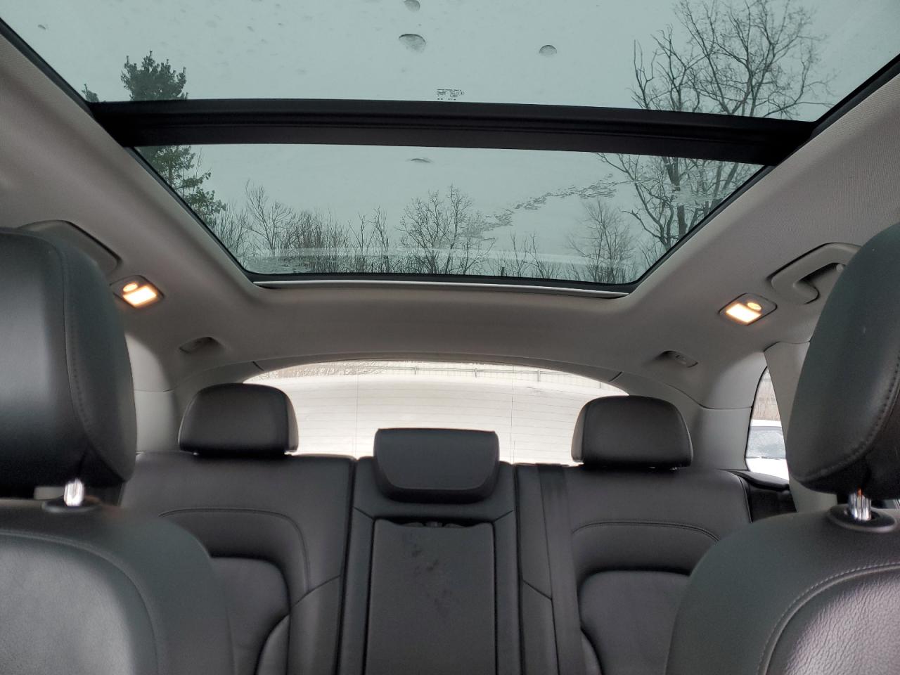 2015 Audi Q5 - Image 10