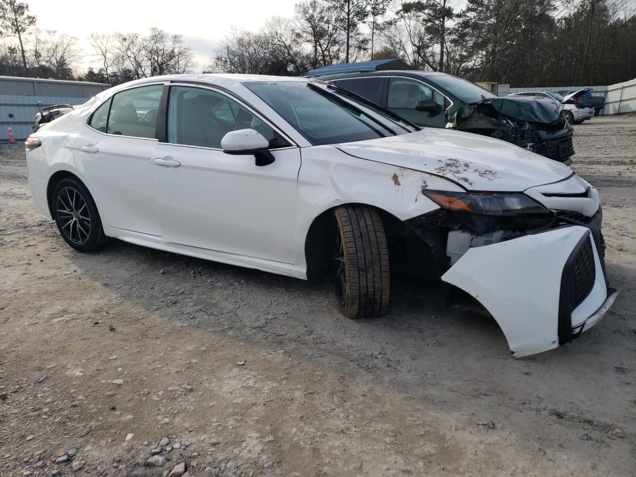 2021 Toyota Camry - Image 4