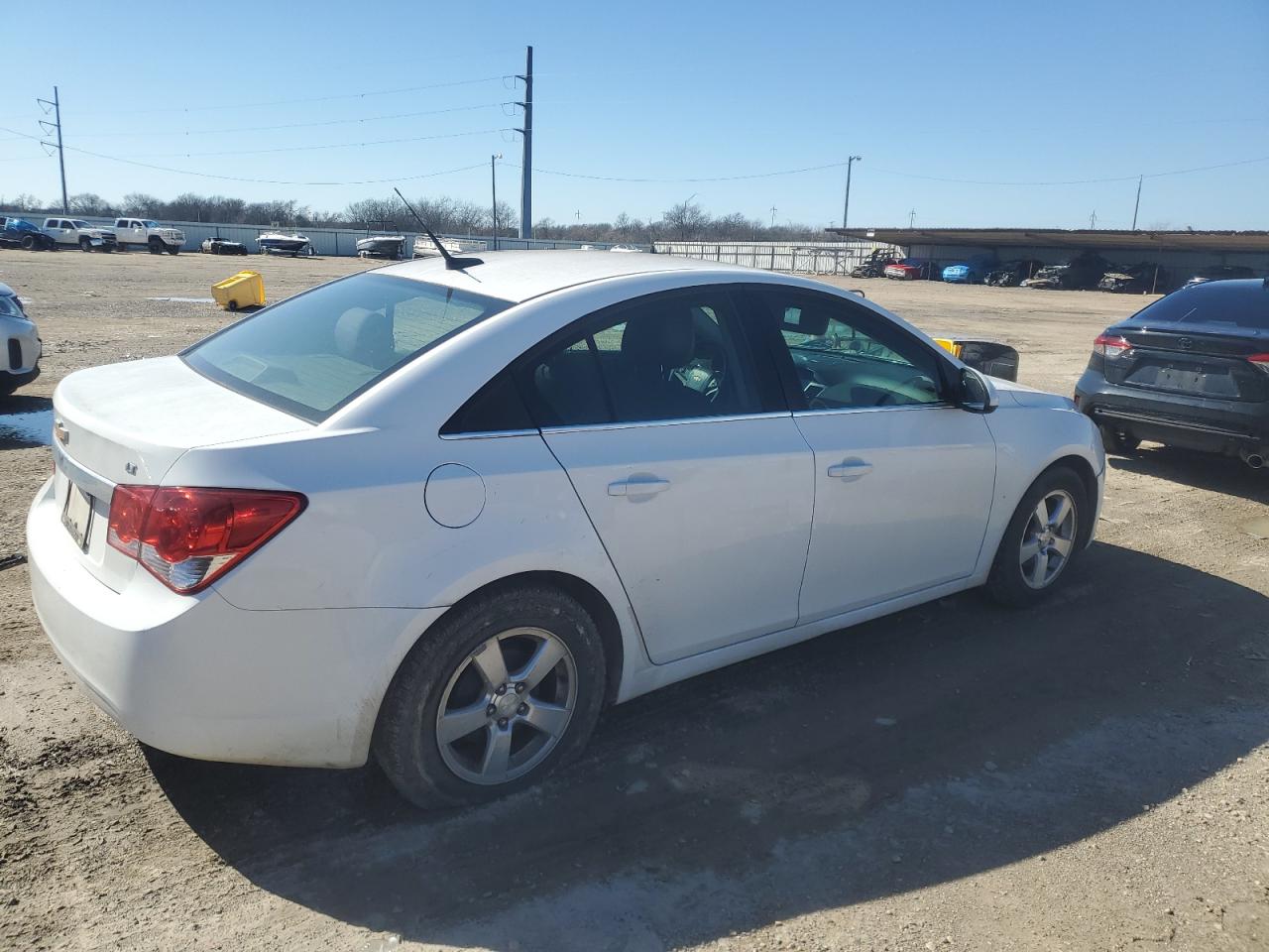 2014 Chevrolet Cruze - Image 3