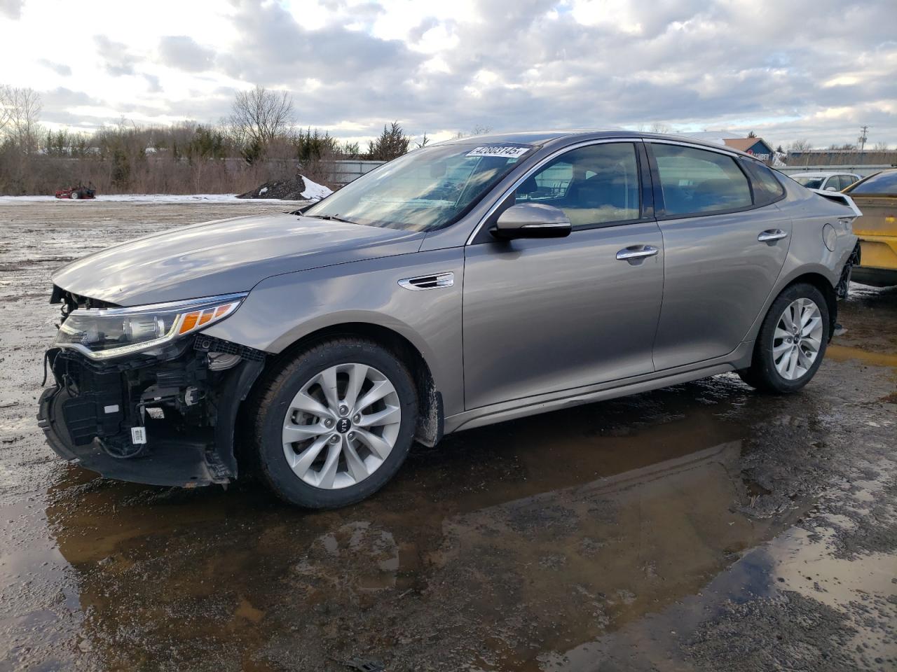 2018 Kia Optima - Image 1