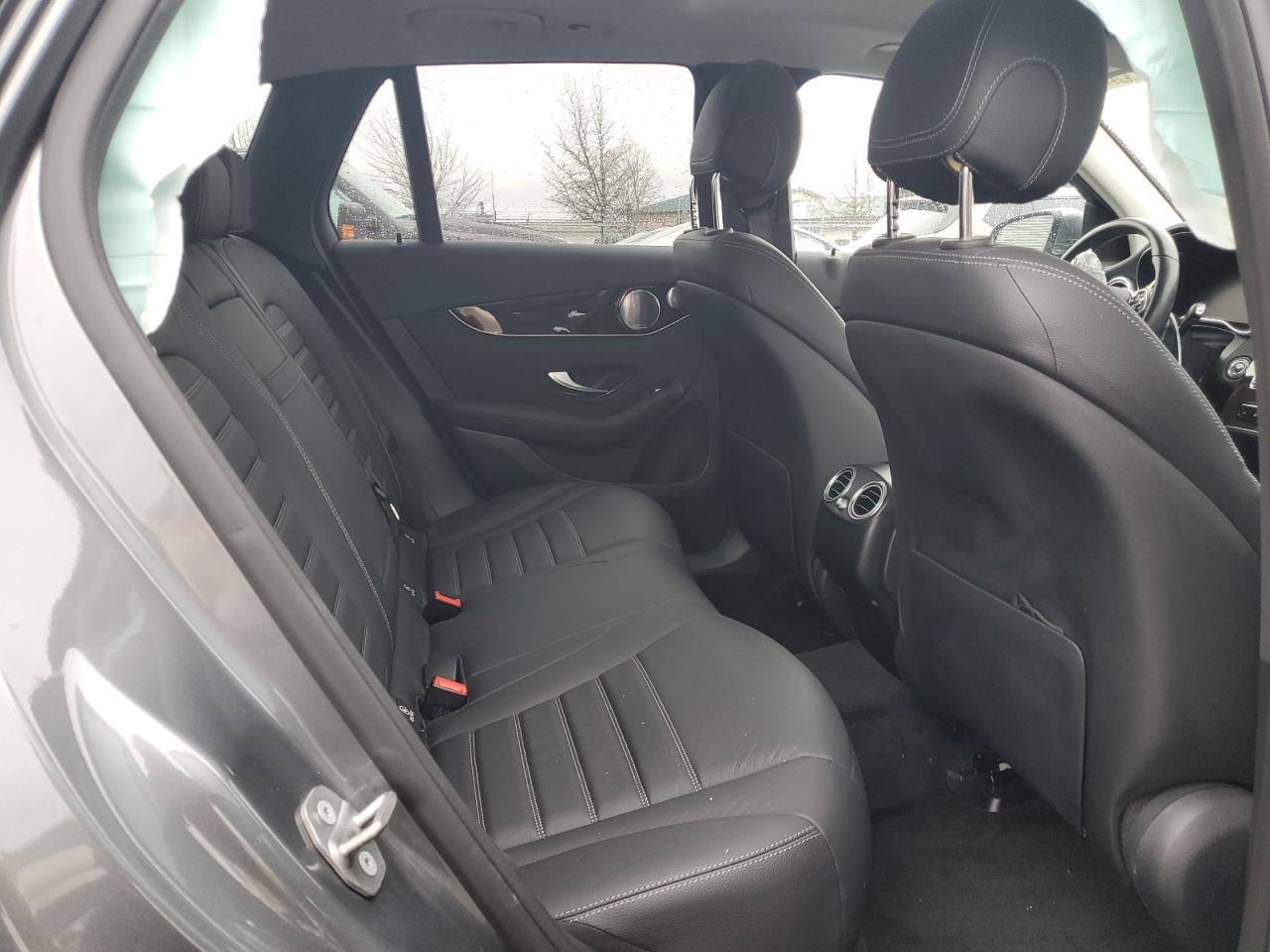 2020 Mercedes-Benz GLC - Image 11