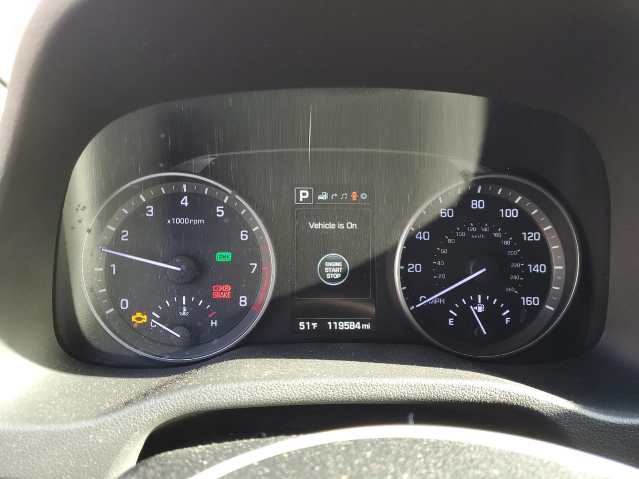 2017 Hyundai Elantra - Image 9