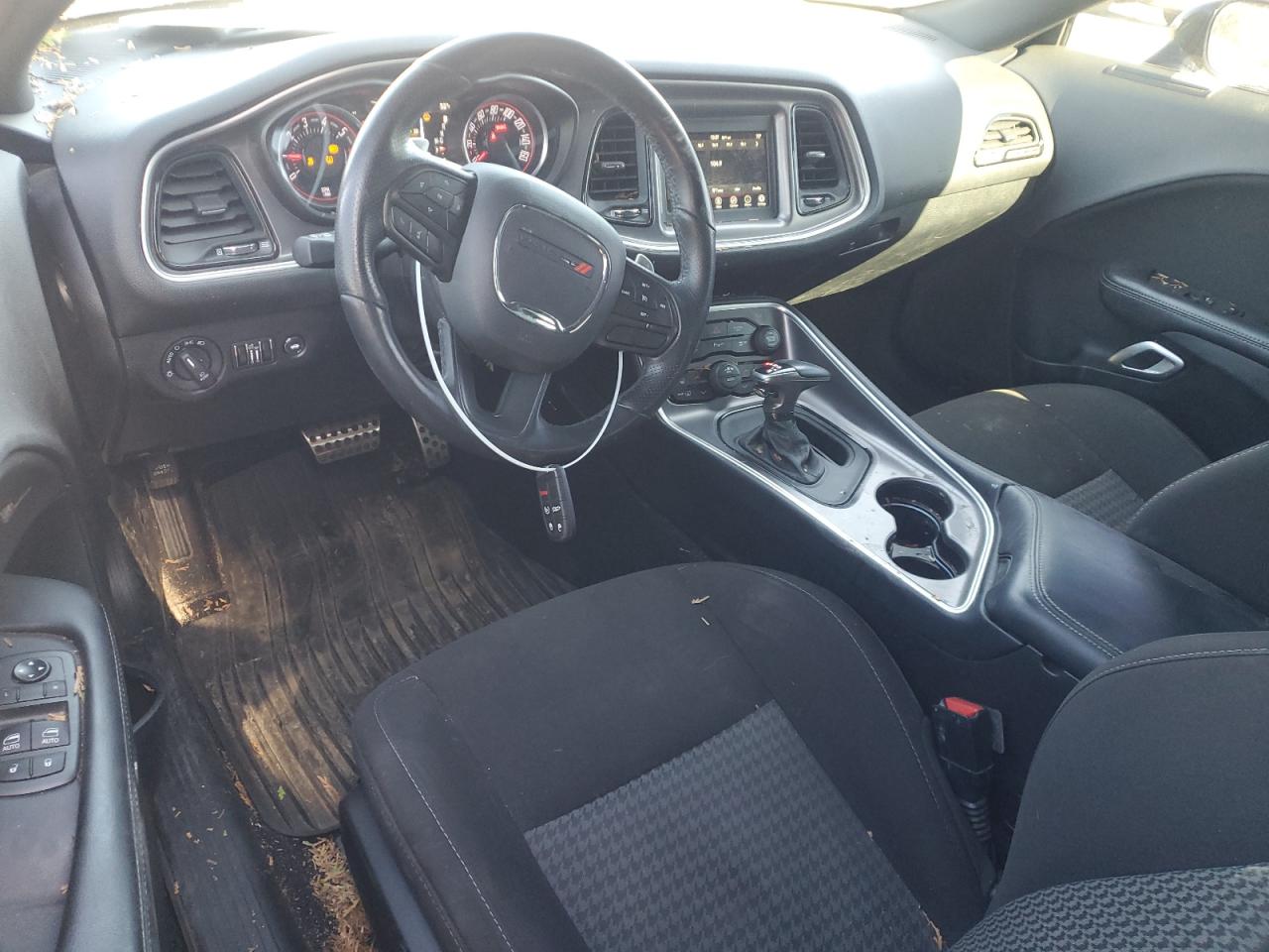 2021 Dodge Challenger - Image 8