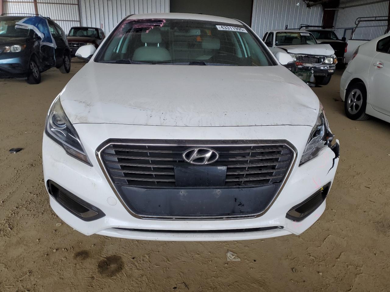 2017 Hyundai Sonata - Image 5