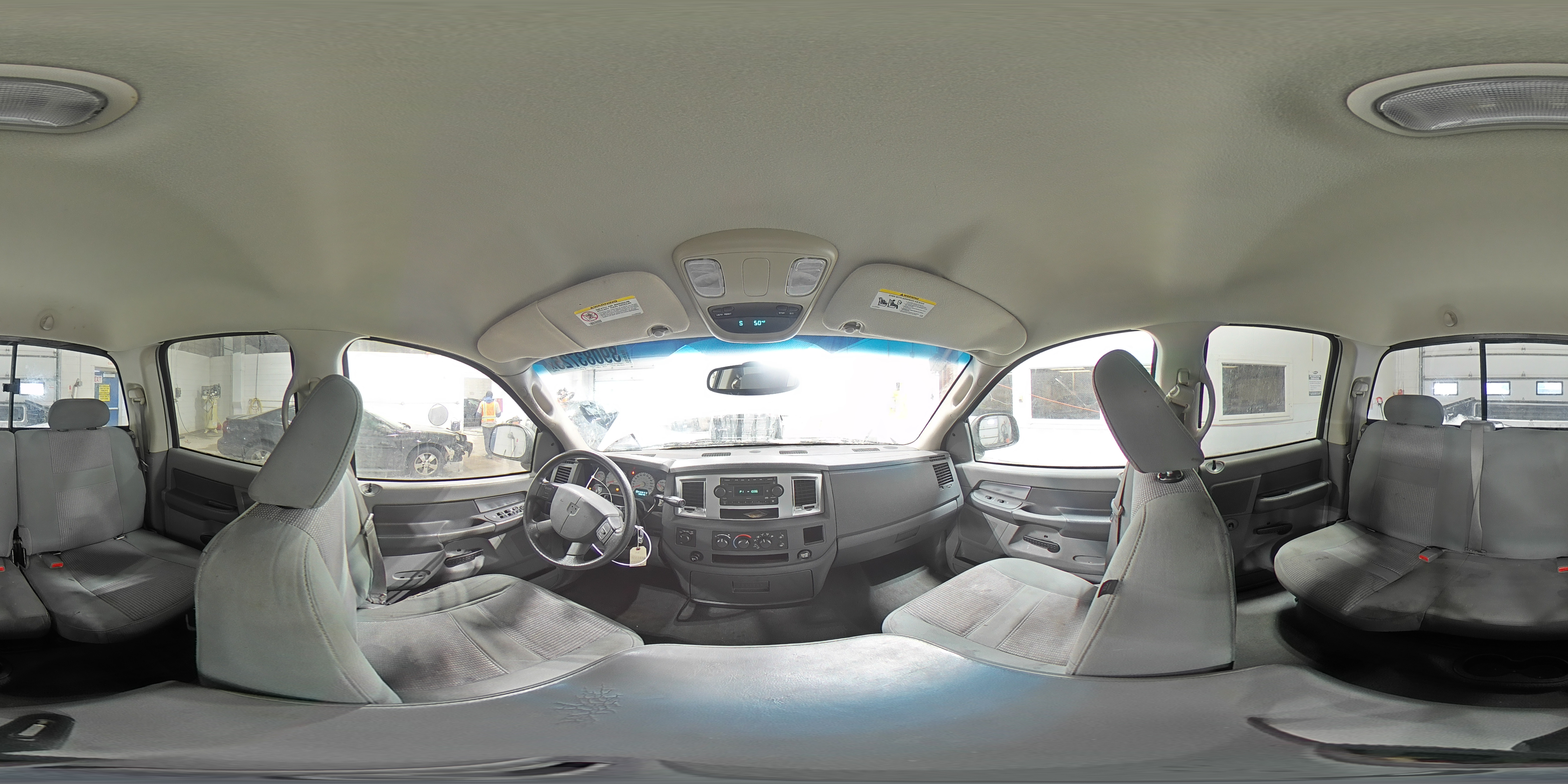 2007 Dodge RAM - Image 12