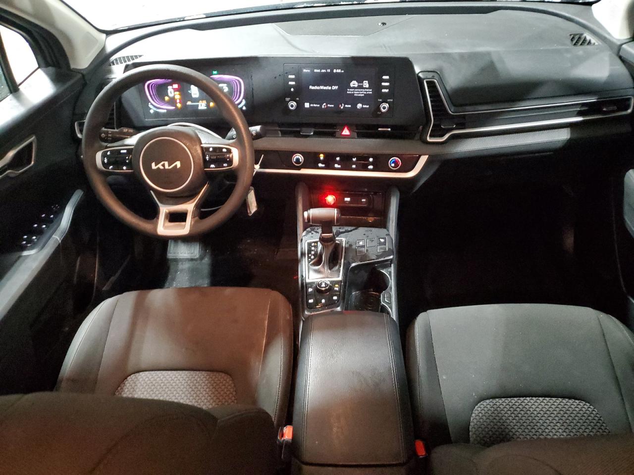 2024 Kia Sportage - Image 8