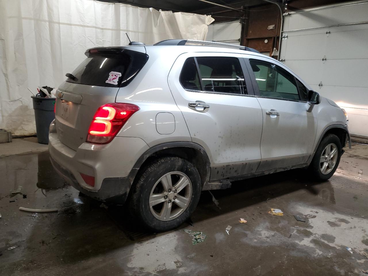 2017 Chevrolet Trax - Image 3