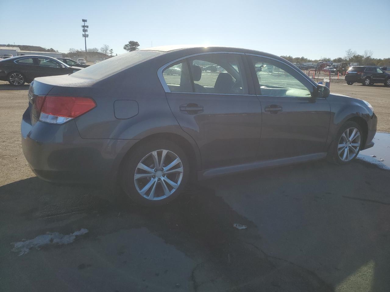 2014 Subaru Legacy - Image 3