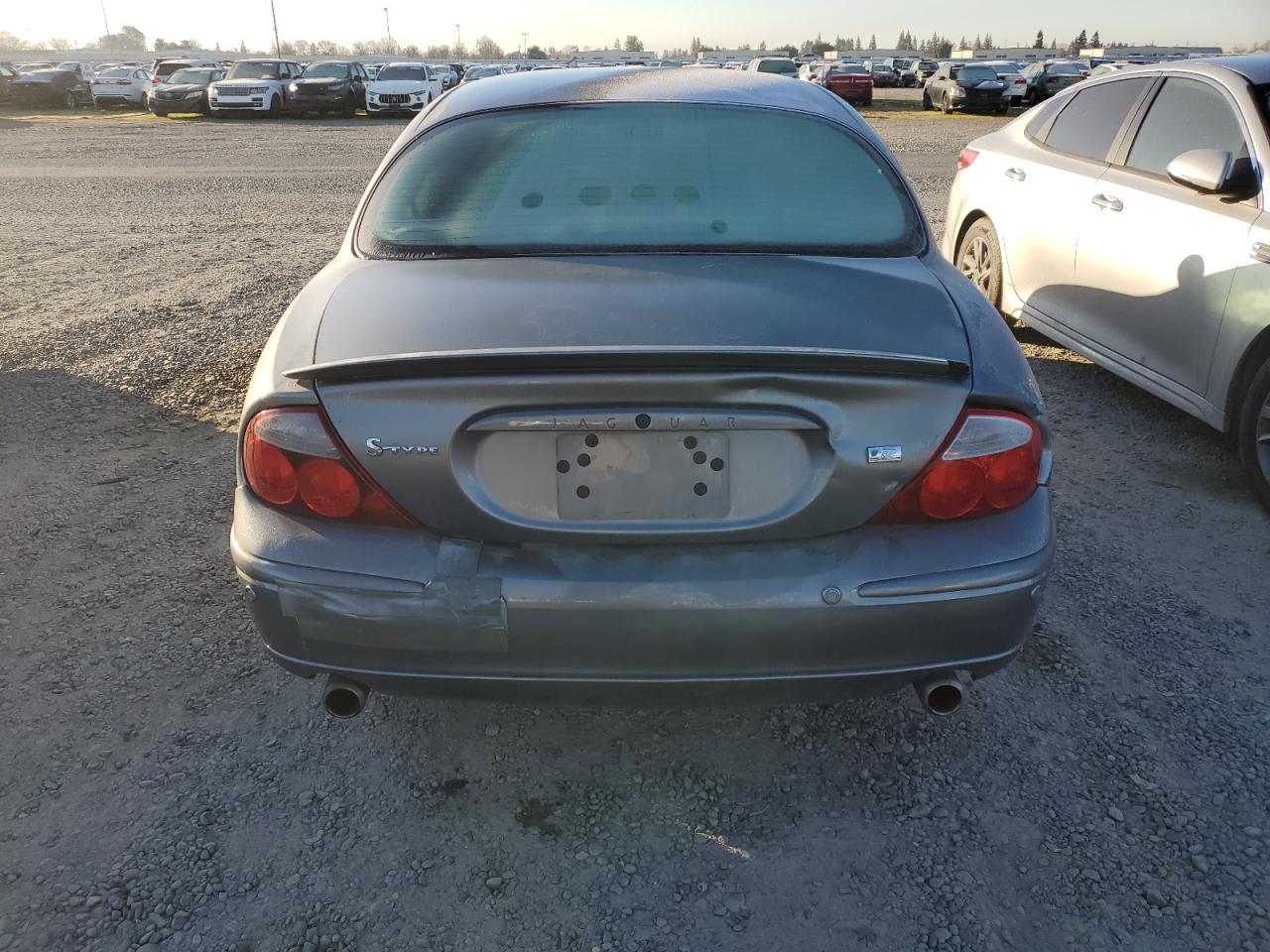 2003 Jaguar S-Type R VIN: SAJEA03V031M86397 Lot: 42800395