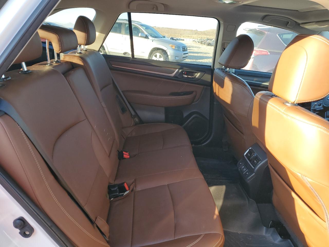 2019 Subaru Outback - Image 10