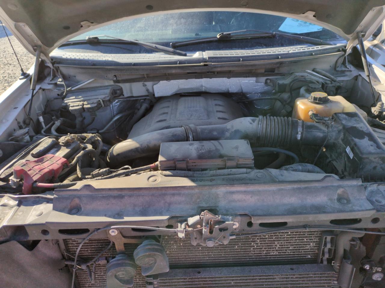2013 Ford F-150 - Image 11