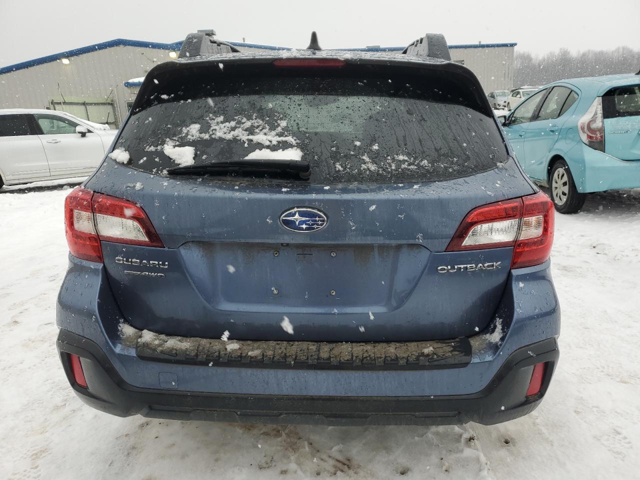 2018 Subaru Outback - Image 6
