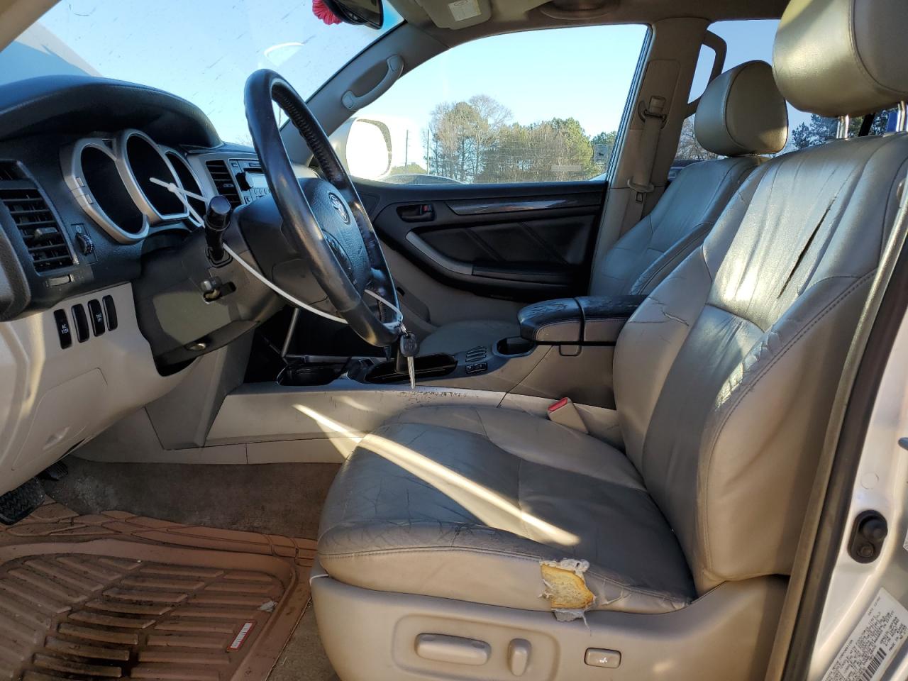 2003 Toyota 4Runner - Image 7