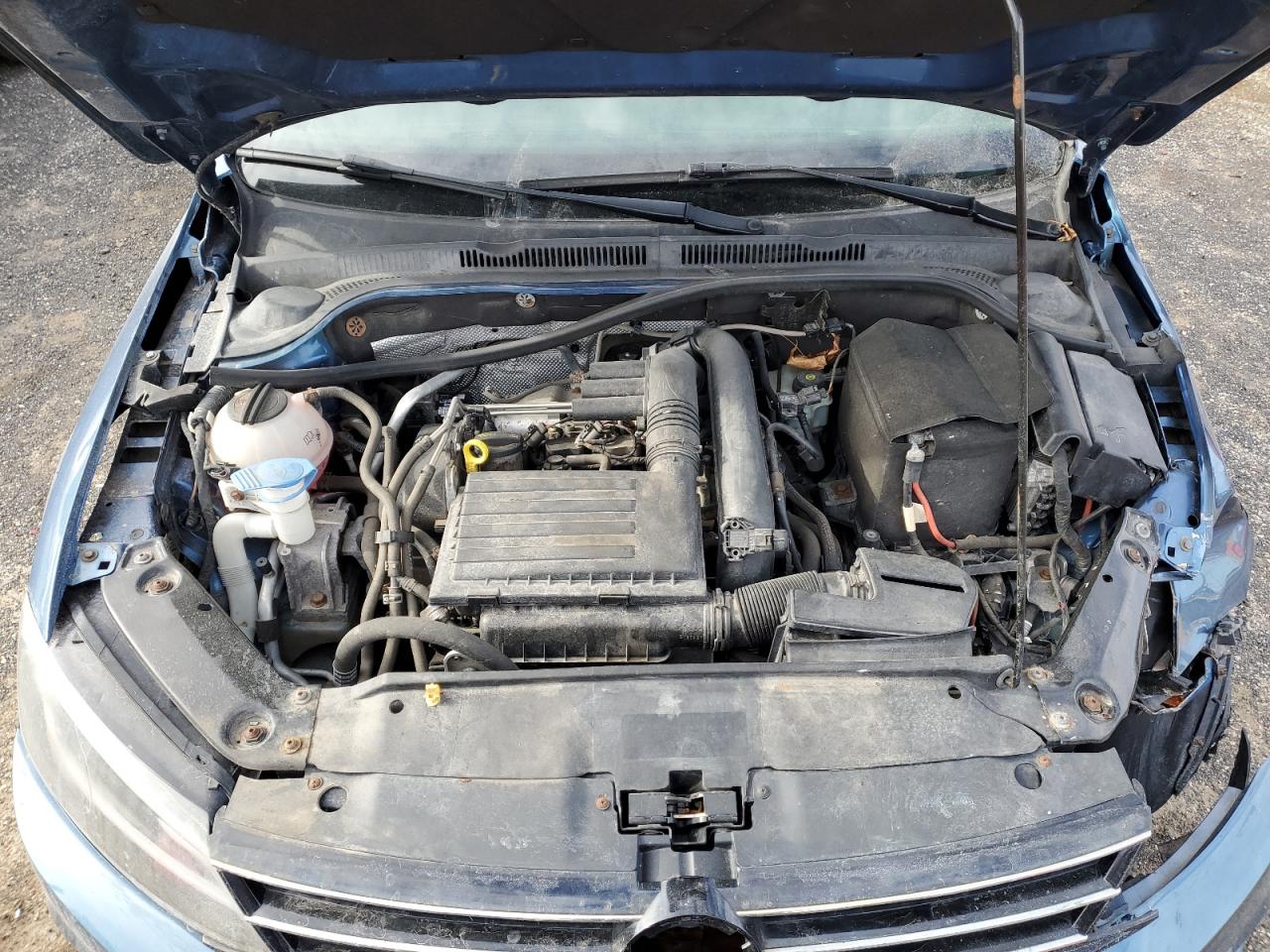 2016 Volkswagen Jetta - Image 11