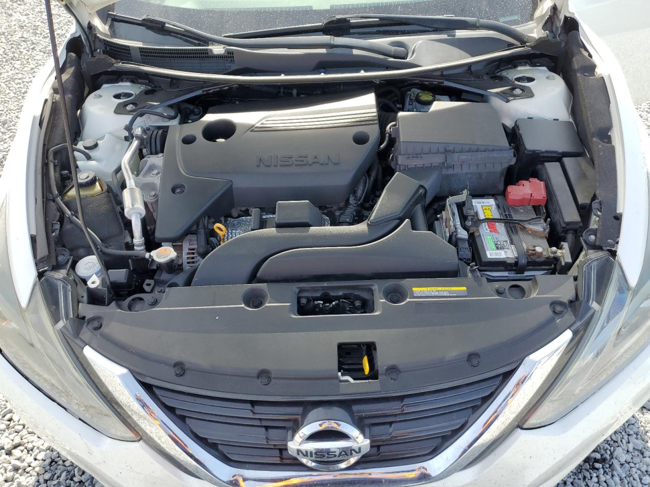 2018 Nissan Altima - Image 11
