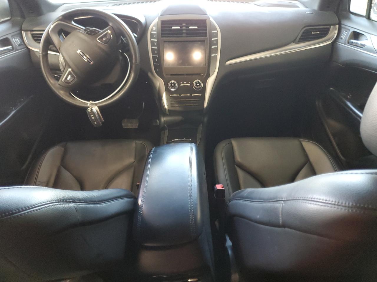 2019 Lincoln MKZ - Image 8