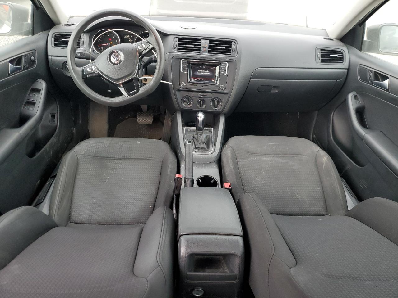 2016 Volkswagen Jetta - Image 8