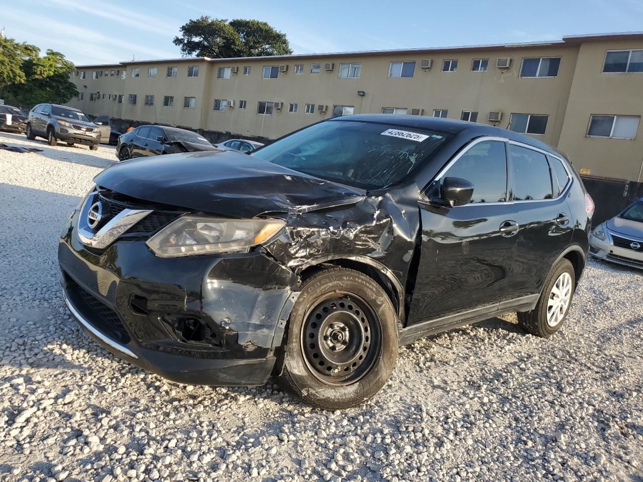 2016 Nissan Rogue - Image 1