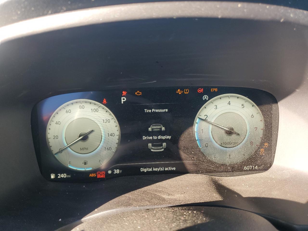 2021 Hyundai Santa Fe - Image 9