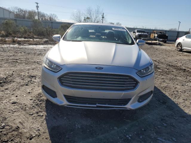 Sedans FORD FUSION 2014 Srebrny