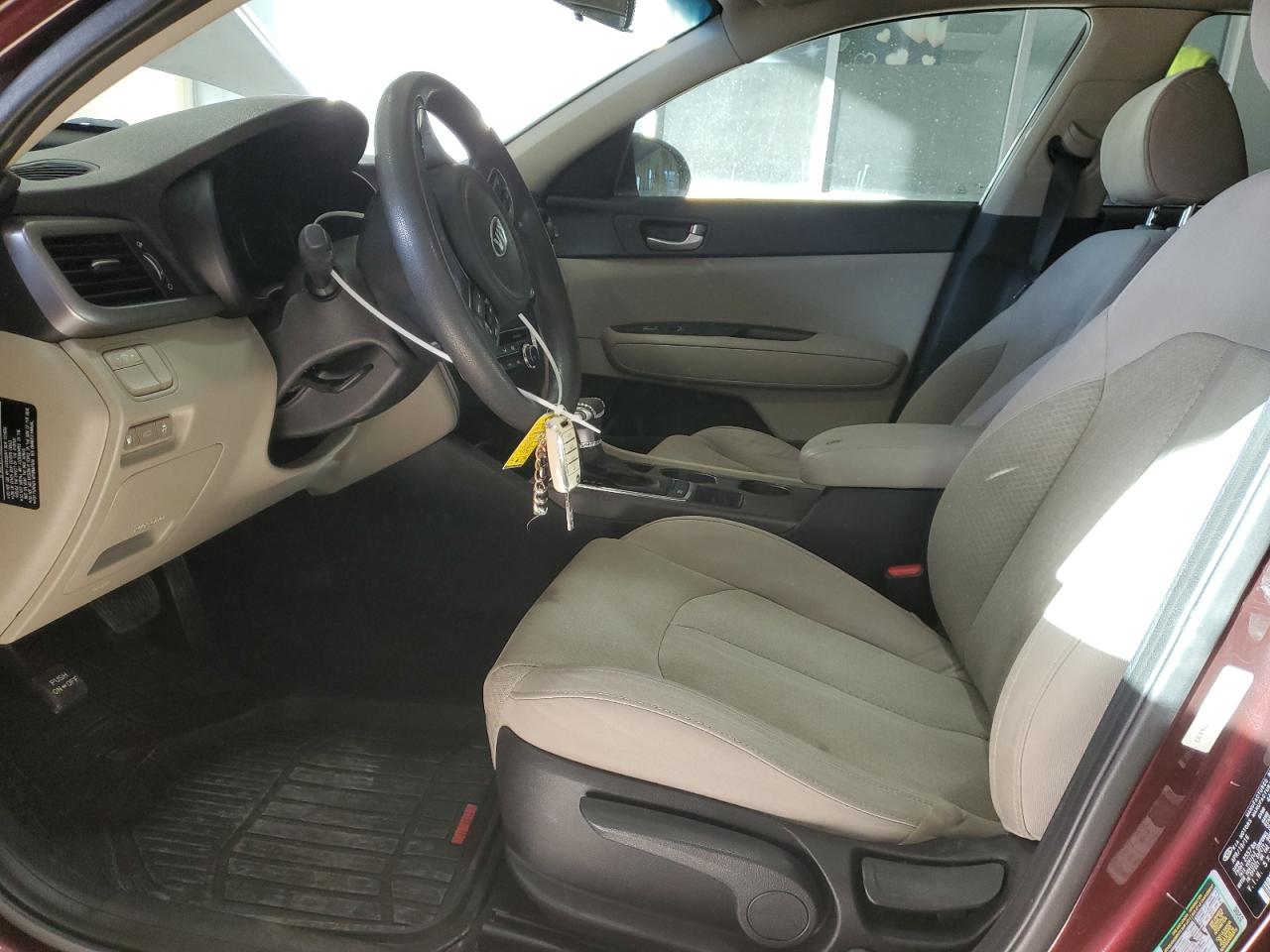 2016 Kia Optima - Image 7