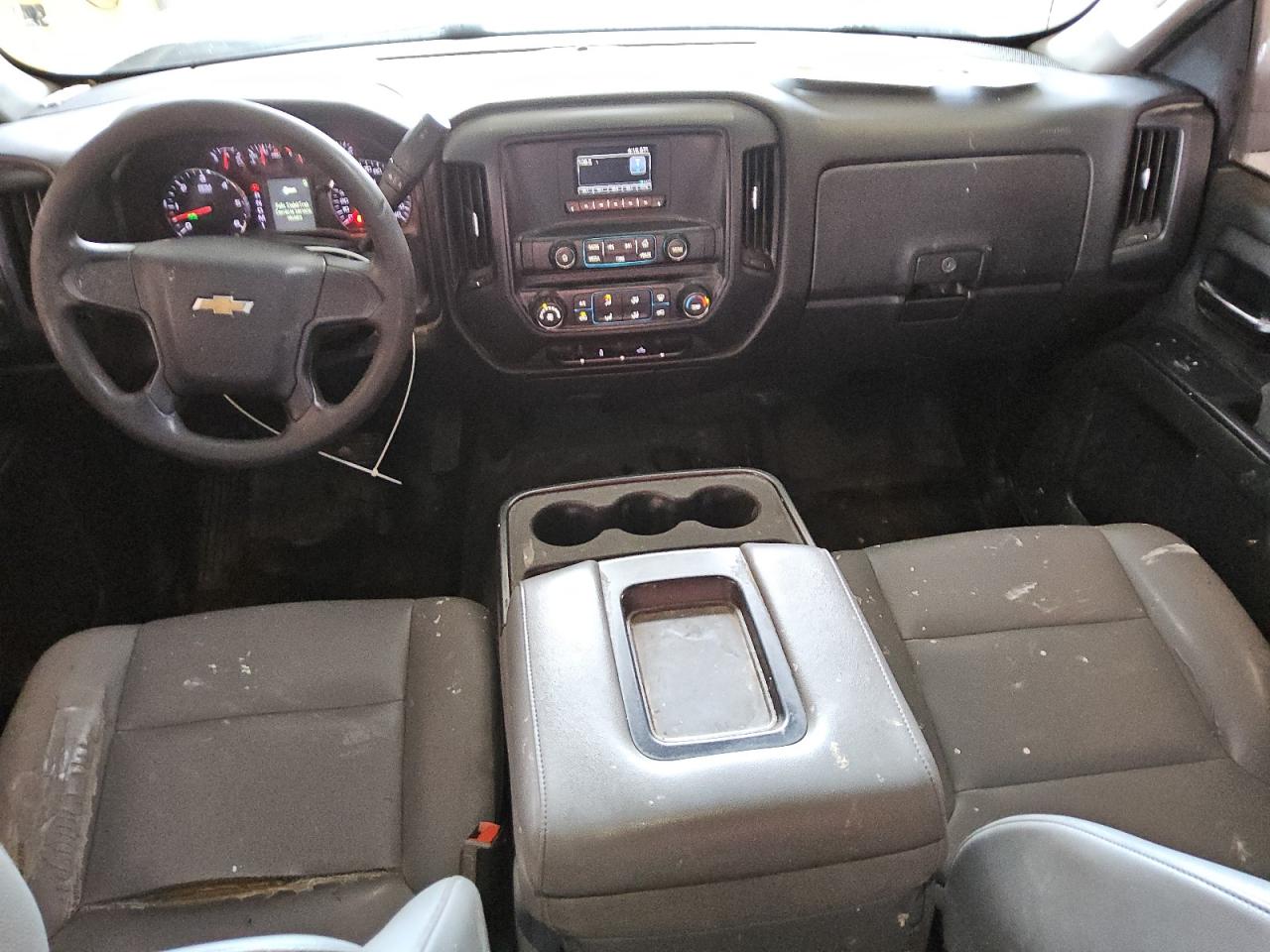 2016 Chevrolet Silverado - Image 8