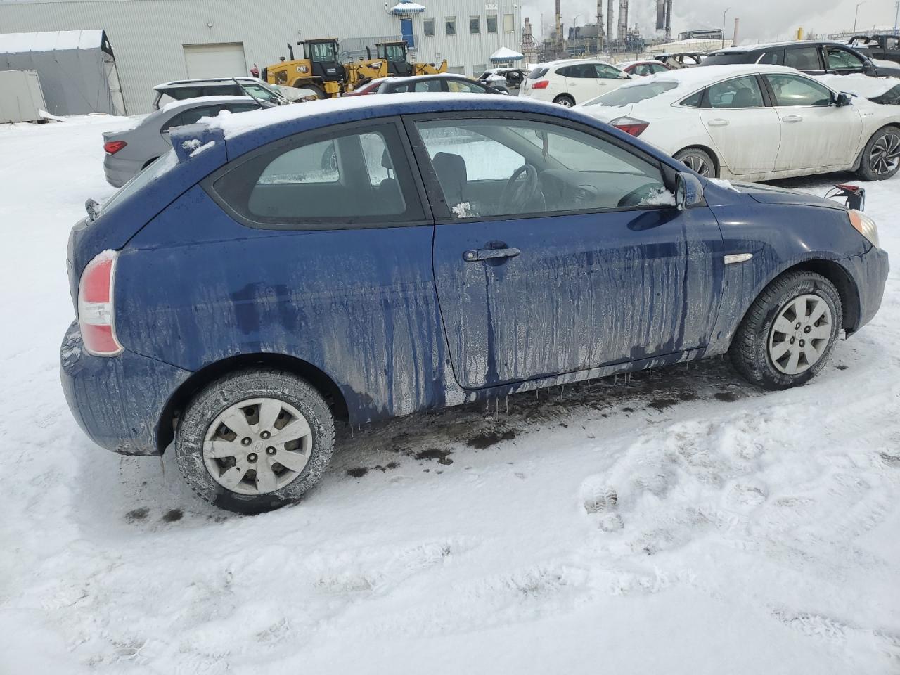 2010 Hyundai Accent - Image 3