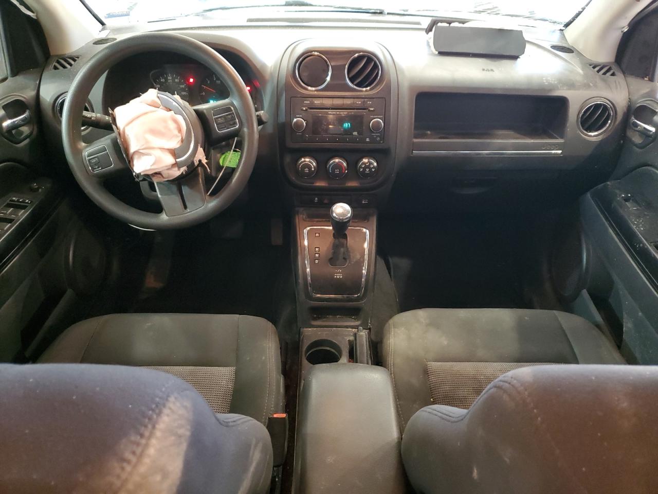 2013 Jeep Compass - Image 8
