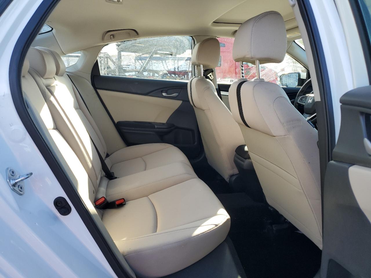 2018 Honda Civic - Image 10