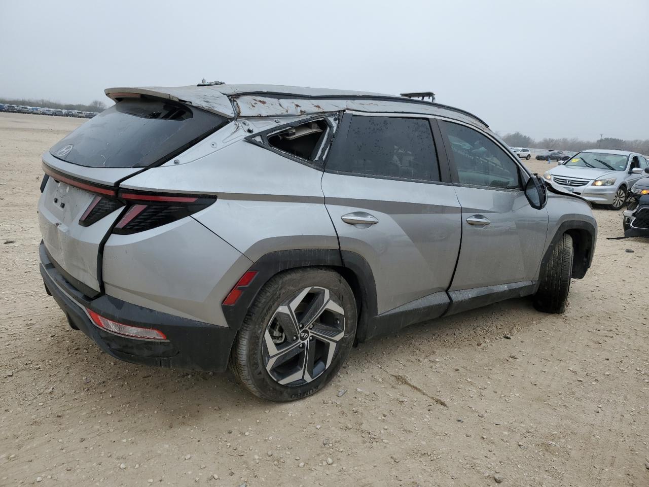 2023 Hyundai Tucson - Image 3
