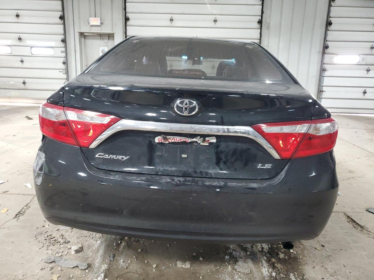 2015 Toyota Camry - Image 6