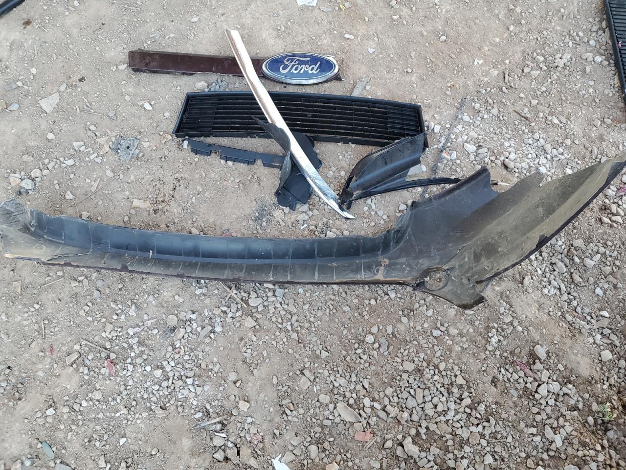 2012 Ford Explorer - Image 15