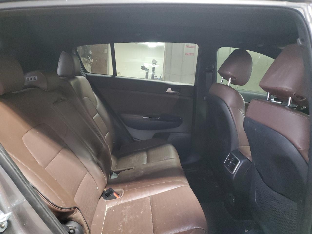 2017 Kia Sportage - Image 11