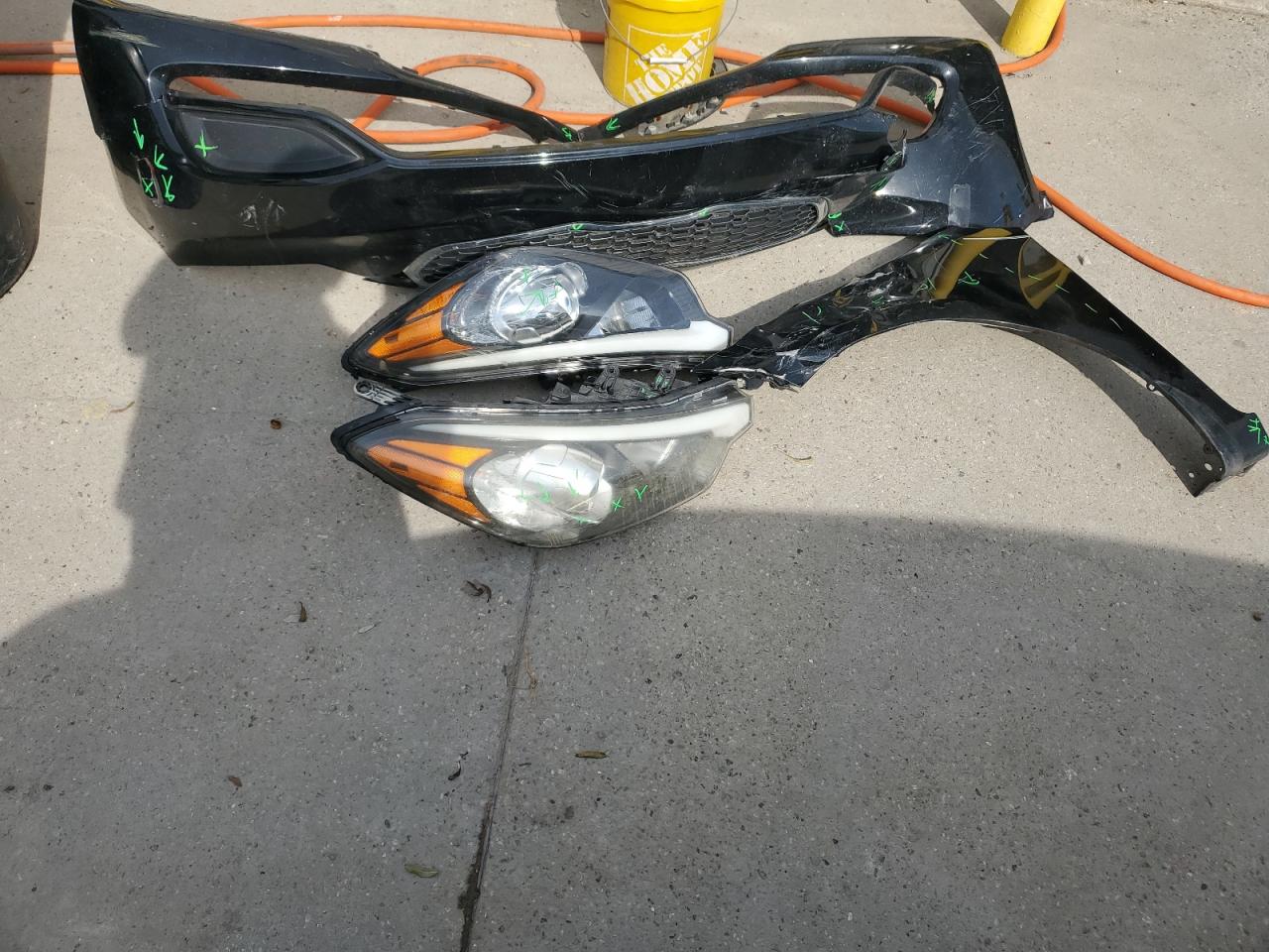 2016 Kia Forte - Image 12