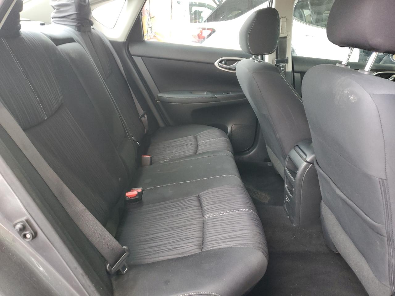 2018 Nissan Sentra - Image 10