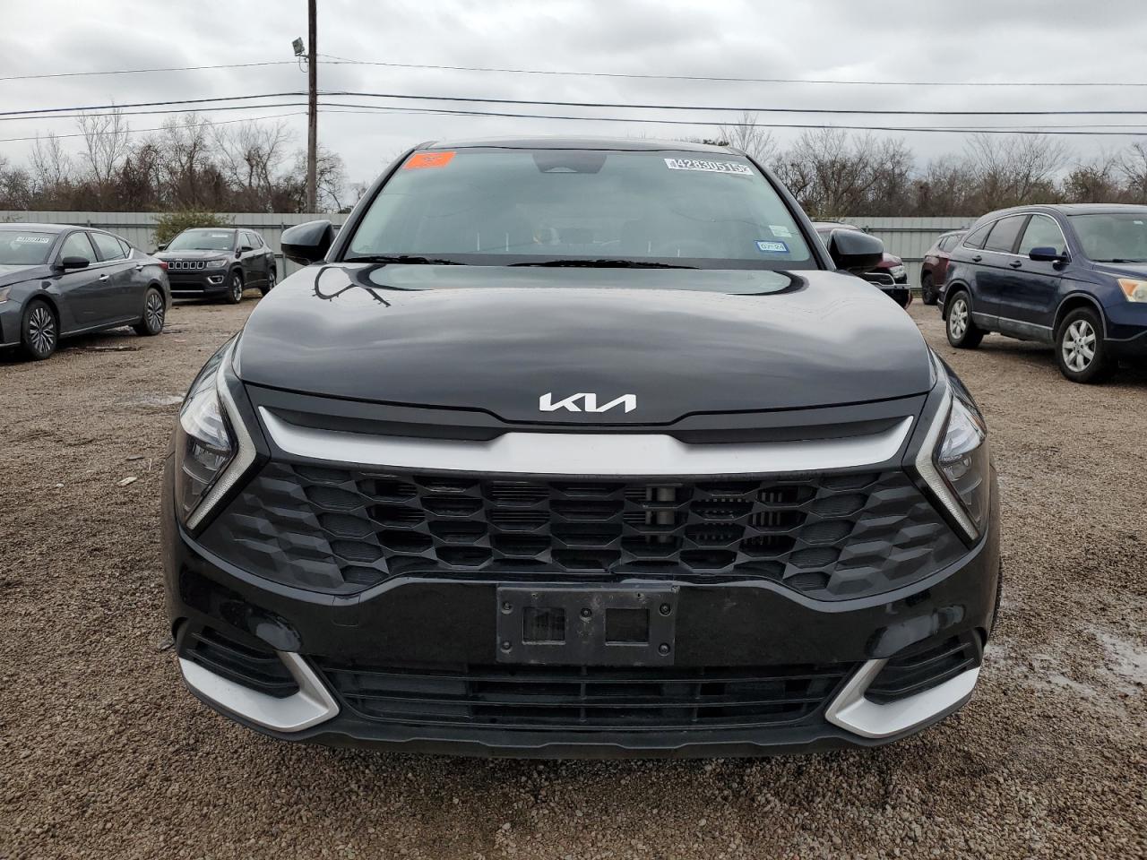 2023 Kia Sportage - Image 5