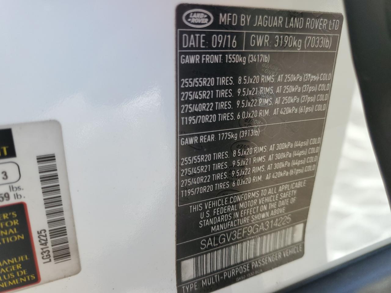 2016 Land Rover Range Rover - Image 14