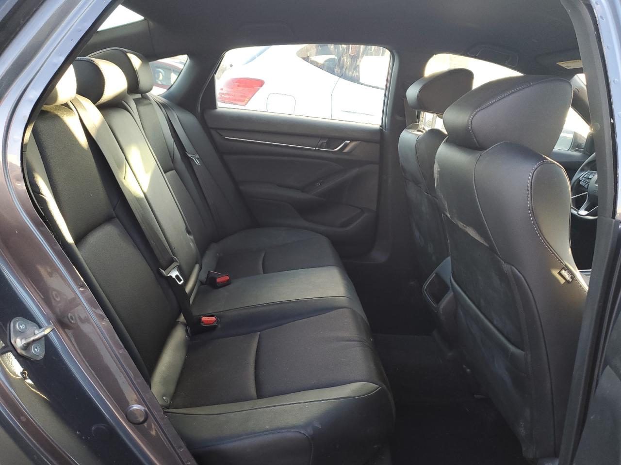 2019 Honda Accord - Image 10