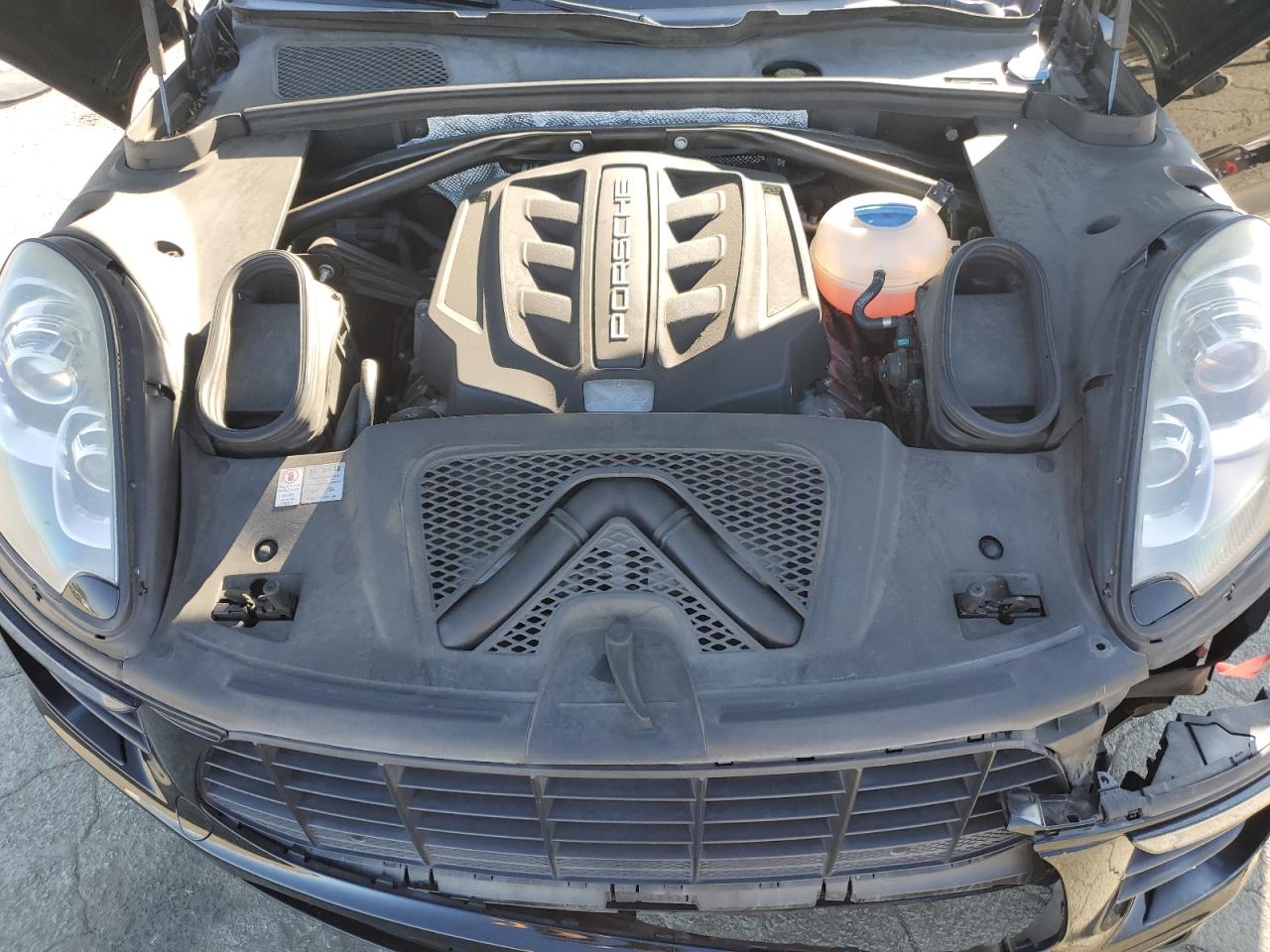 2015 Porsche Macan - Image 13
