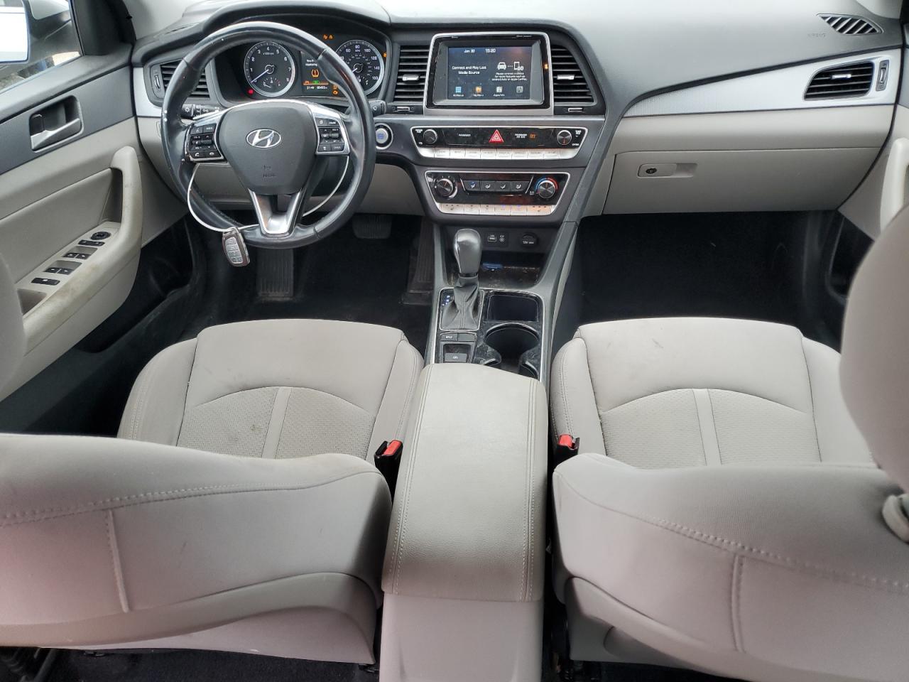2018 Hyundai Sonata - Image 8