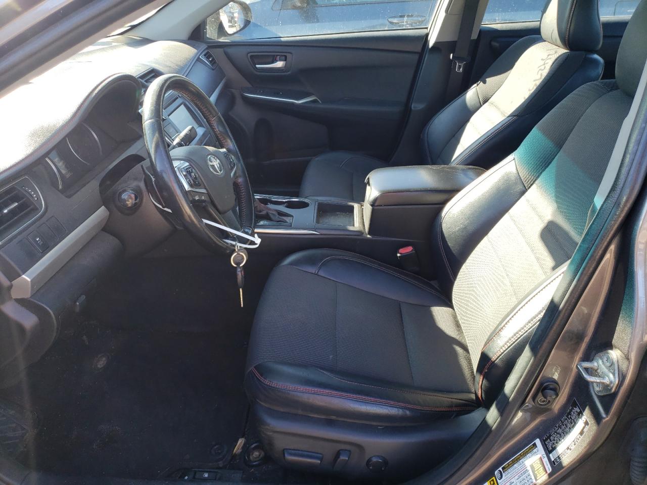 2016 Toyota Camry - Image 7