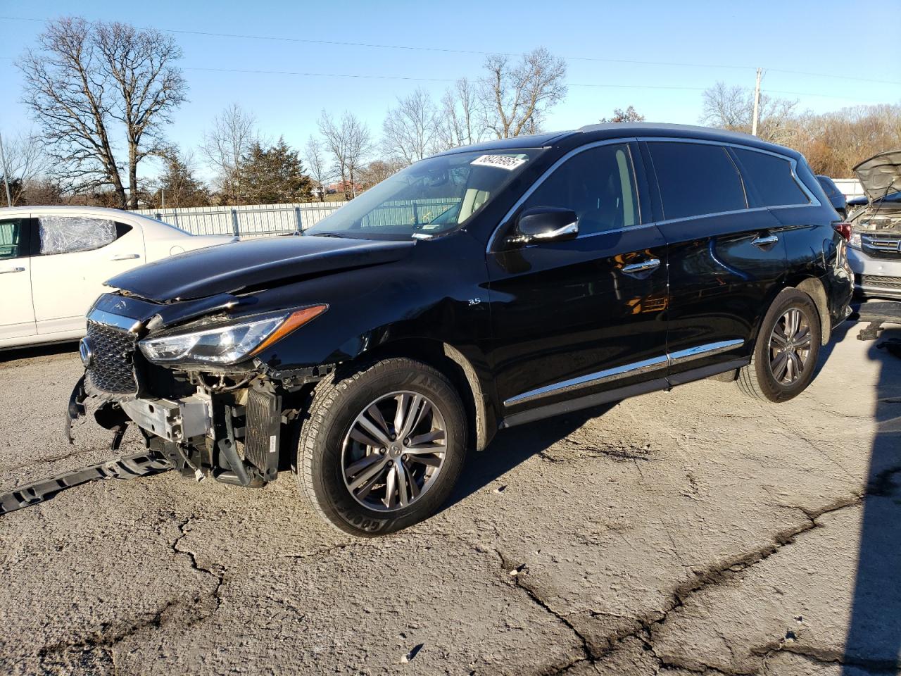 2018 Infiniti Qx60  na sprzedaż w Bridgeton, MO - Front End