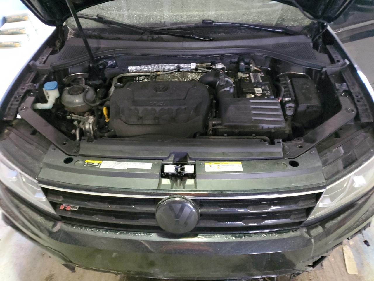 2021 Volkswagen Tiguan - Image 12