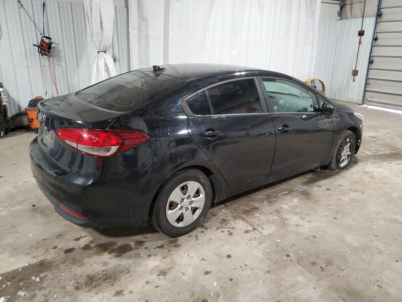 2018 Kia Forte - Image 3